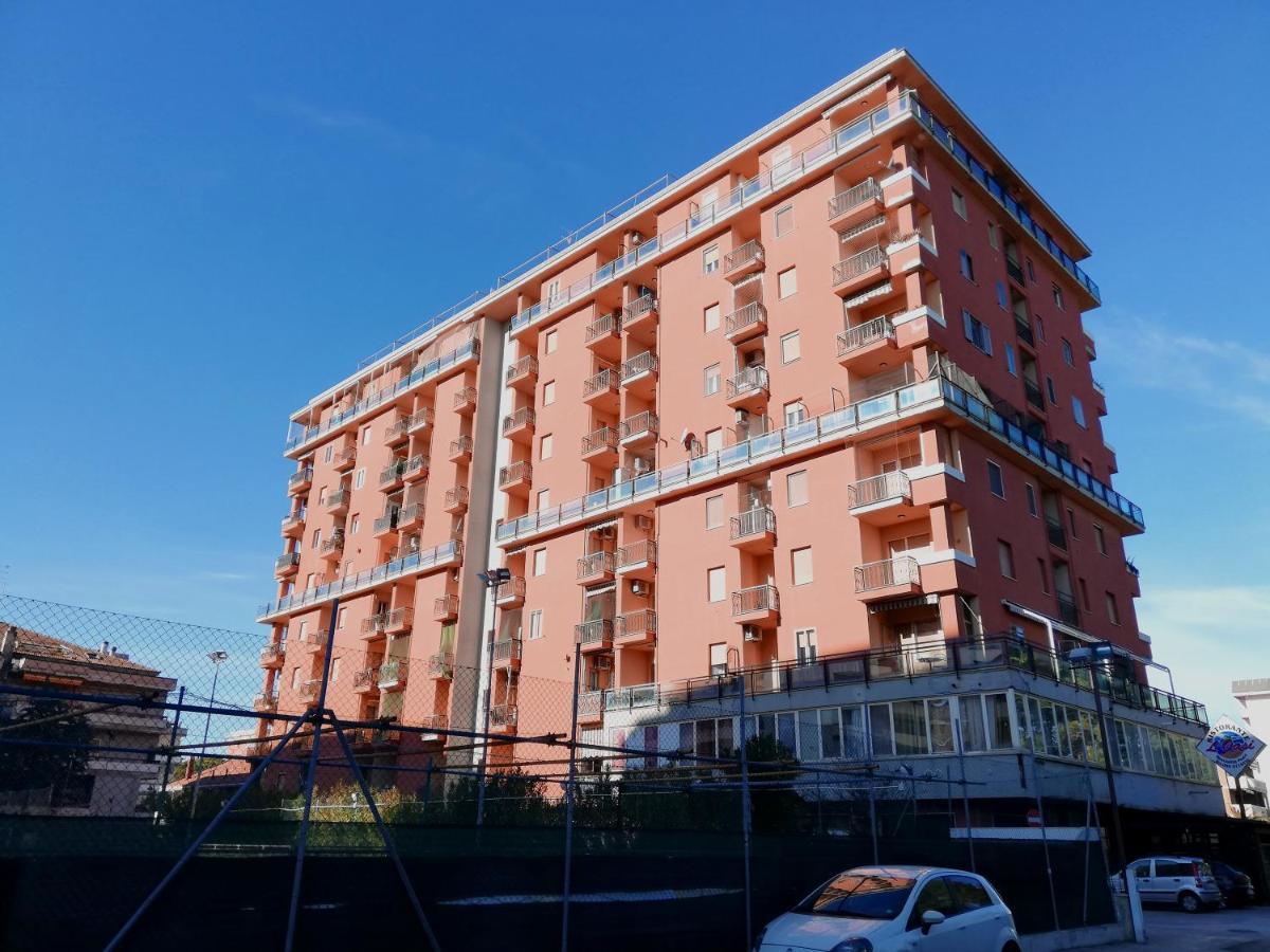 Parco Del Mare Pescara Apartments Luaran gambar